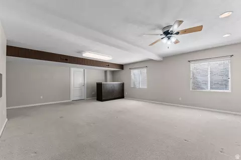 Living - 1417 E Blacksmith Ln, Draper, UT 84020 photo 4 of 6