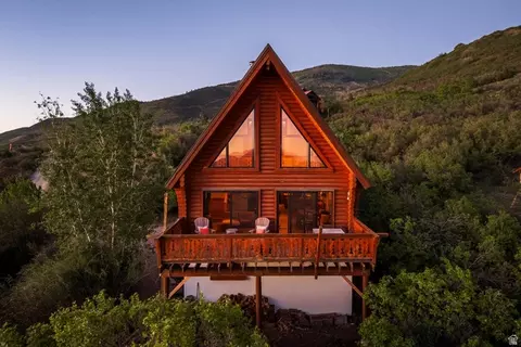 442 Splendor Rd, Kamas, UT 84036