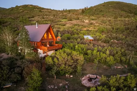 442 Splendor Rd, Kamas, UT 84036