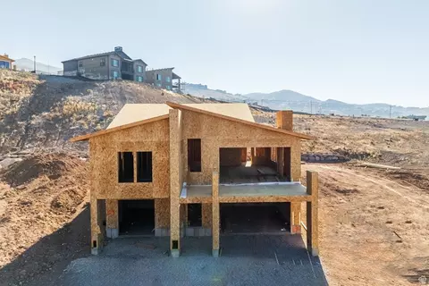 Exterior - 382 E Kayak Dr #203, Hideout, UT 84036 photo 4 of 4