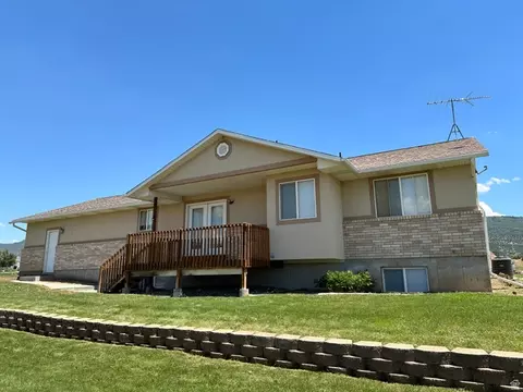 Exterior - 525 N 100 E, Fairview, UT 84629 photo 3 of 8