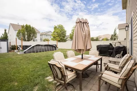 Exterior - 2149 Eagle Crest Way, Eagle Mountain, UT 84005 photo 3 of 6