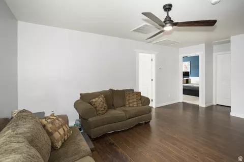 Entry Way - 2149 Eagle Crest Way, Eagle Mountain, UT 84005 photo 1 of 1