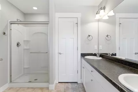 Bath - 1614 E Aspen Loop, Provo, UT 84606 photo 4 of 5