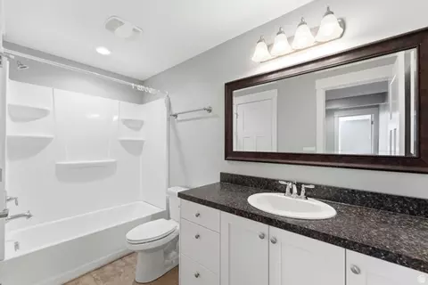 Bath - 1614 E Aspen Loop, Provo, UT 84606 photo 5 of 5