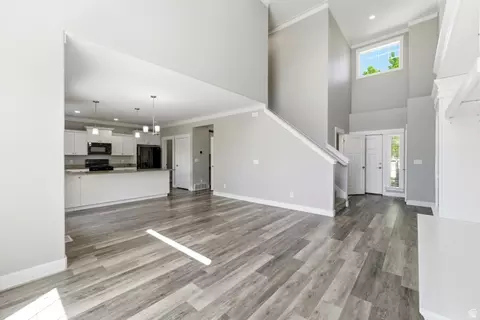 Entry Way - 1614 E Aspen Loop, Provo, UT 84606 photo 3 of 5