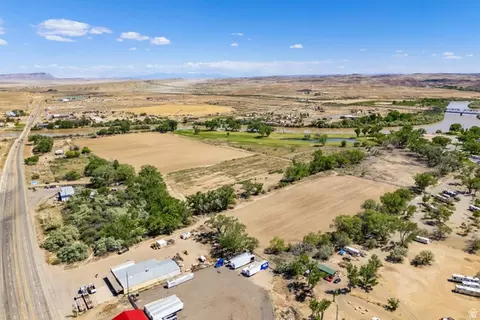 1290 E Main St, Green River, UT 84525 photo 6
