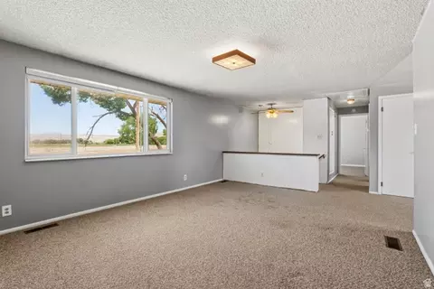 1290 E Main St, Green River, UT 84525 photo 18