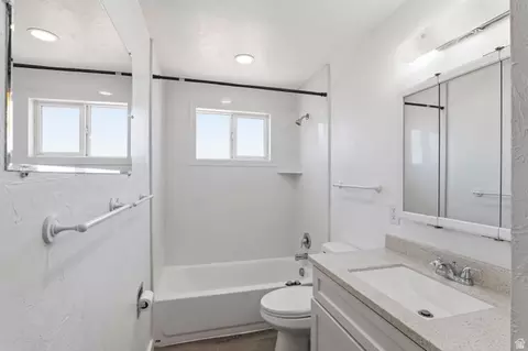 1290 E Main St, Green River, UT 84525 photo 24