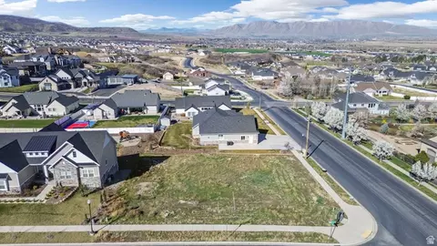 View/Area - 1304 S 590 E, Salem, UT 84653 photo 2 of 7