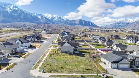 View/Area - 1304 S 590 E, Salem, UT 84653 photo 1 of 7