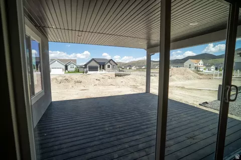 Exterior - 2392 E Yellow Blossom St #475, Eagle Mountain, UT 84005 photo 2 of 2