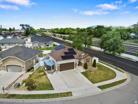 View/Area - 237 W 125 N, Clearfield, UT 84015 photo 2 of 7