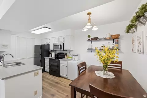 Dining - 650 S Main St #3304, Bountiful, UT 84010 photo 1 of 1