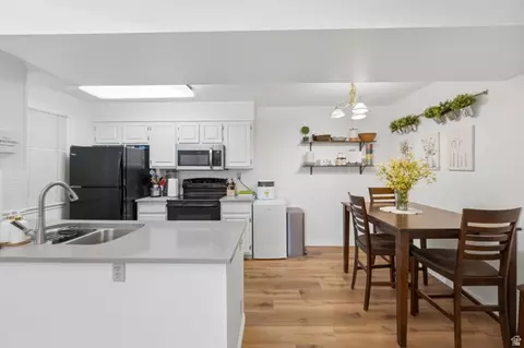 Kitchen - 650 S Main St #3304, Bountiful, UT 84010 photo 1 of 3
