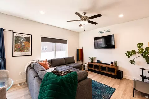 Living - 7194 N Brook Rdg, Eagle Mountain, UT 84005 photo 1 of 1