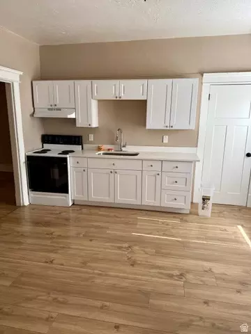 2436 S Madison Ave E, Ogden, UT 84401 photo 2