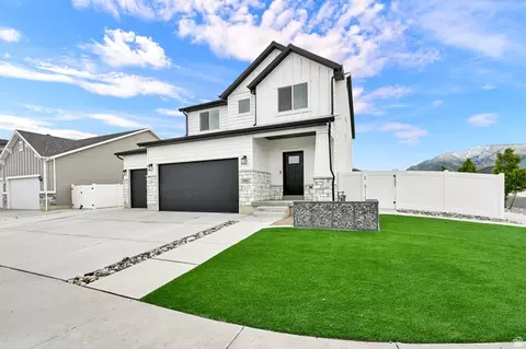 6894 S Cook Dr, South Weber, UT 84405