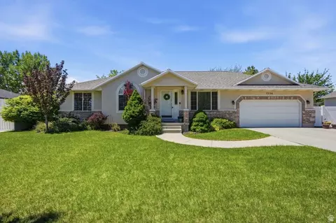 7536 S Woodbend Rd, West Jordan, UT 84081