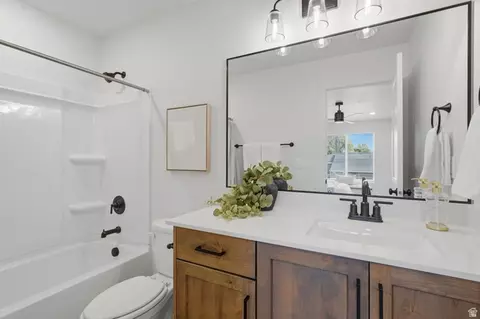 Bath - 980 E 1250 S, Ogden, UT 84403 photo 2 of 3
