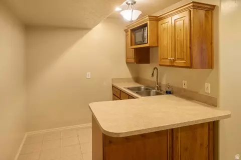 Kitchen - 687 E 1280 N #7, Orem, UT 84097 photo 5 of 5