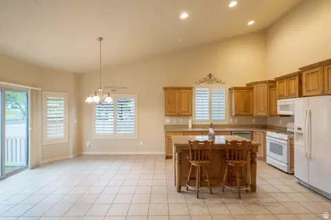 Kitchen - 687 E 1280 N #7, Orem, UT 84097 photo 1 of 5