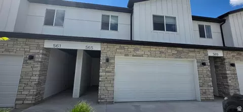 Exterior - 565 N 225 E, Providence, UT 84332 photo 2 of 6