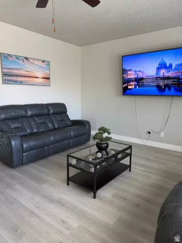 Living - 437 N 650 E, Springville, UT 84663 photo 2 of 3