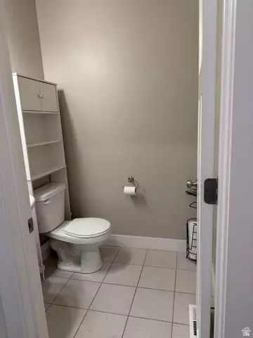 Bath - 437 N 650 E, Springville, UT 84663 photo 6 of 6