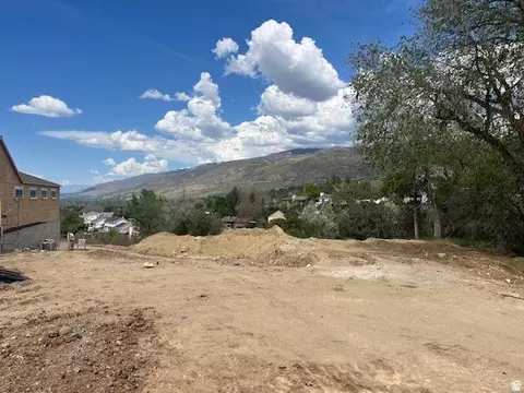 795 E Abby Ln #5, Bountiful, UT 84010