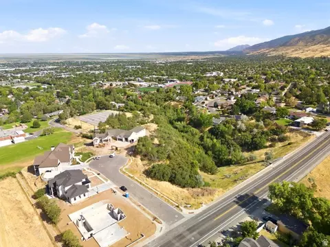 795 E Abby Ln #5, Bountiful, UT 84010 photo 6