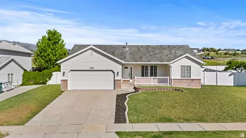 3948 S 2525 W, Roy, UT 84067