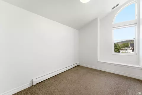 Bedroom - 720 E Center St, Bountiful, UT 84010 photo 1 of 10