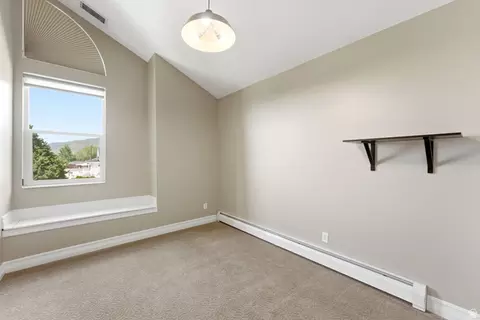 Bedroom - 720 E Center St, Bountiful, UT 84010 photo 3 of 10