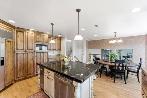 Kitchen - 720 E Center St, Bountiful, UT 84010 photo 5 of 6