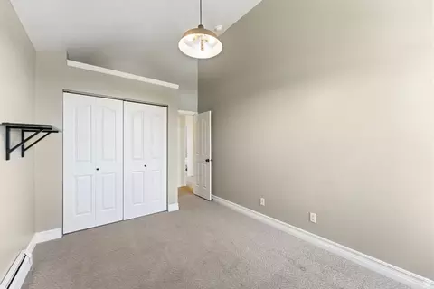 Bedroom - 720 E Center St, Bountiful, UT 84010 photo 4 of 10