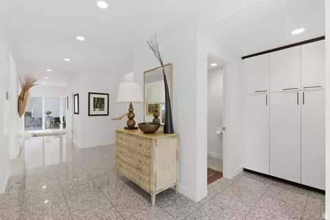 Entry Way - 2552 E Walker Ln, Holladay, UT 84117 photo 5 of 7