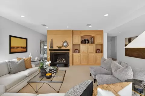 Living - 2552 E Walker Ln, Holladay, UT 84117 photo 9 of 13