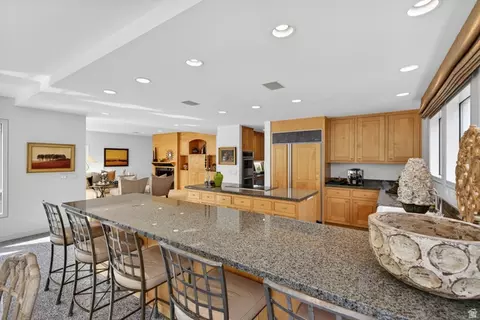 Kitchen - 2552 E Walker Ln, Holladay, UT 84117 photo 3 of 7