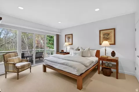 Bedroom - 2552 E Walker Ln, Holladay, UT 84117 photo 3 of 7