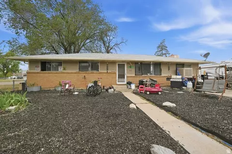 1087 N 125 W, Sunset, UT 84015