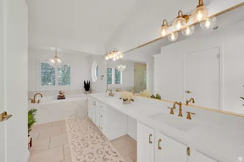 Bath - 295 S 1550 E, Bountiful, UT 84010 photo 1 of 5