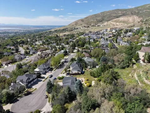 View/Area - 295 S 1550 E, Bountiful, UT 84010 photo 10 of 14