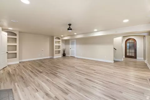 Living - 15023 S Eagle Crest Dr E, Draper, UT 84020 photo 7 of 11