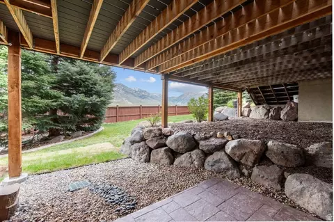 Exterior - 15023 S Eagle Crest Dr E, Draper, UT 84020 photo 9 of 17