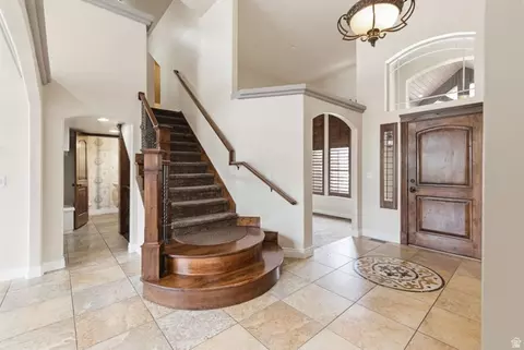 Entry Way - 15023 S Eagle Crest Dr E, Draper, UT 84020 photo 1 of 5