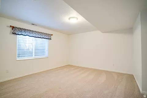 Bedroom - 1433 Forge Way, Draper, UT 84020 photo 2 of 4
