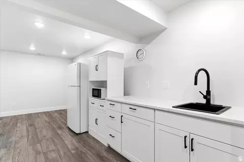 Kitchen - 337 E Saddleback Rd, Willard, UT 84340 photo 3 of 3