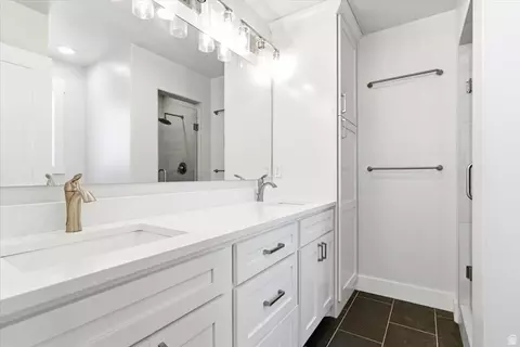 Bath - 337 E Saddleback Rd, Willard, UT 84340 photo 1 of 5