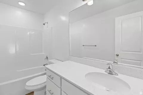 Bath - 1271 W 500 S, Logan, UT 84321 photo 4 of 4
